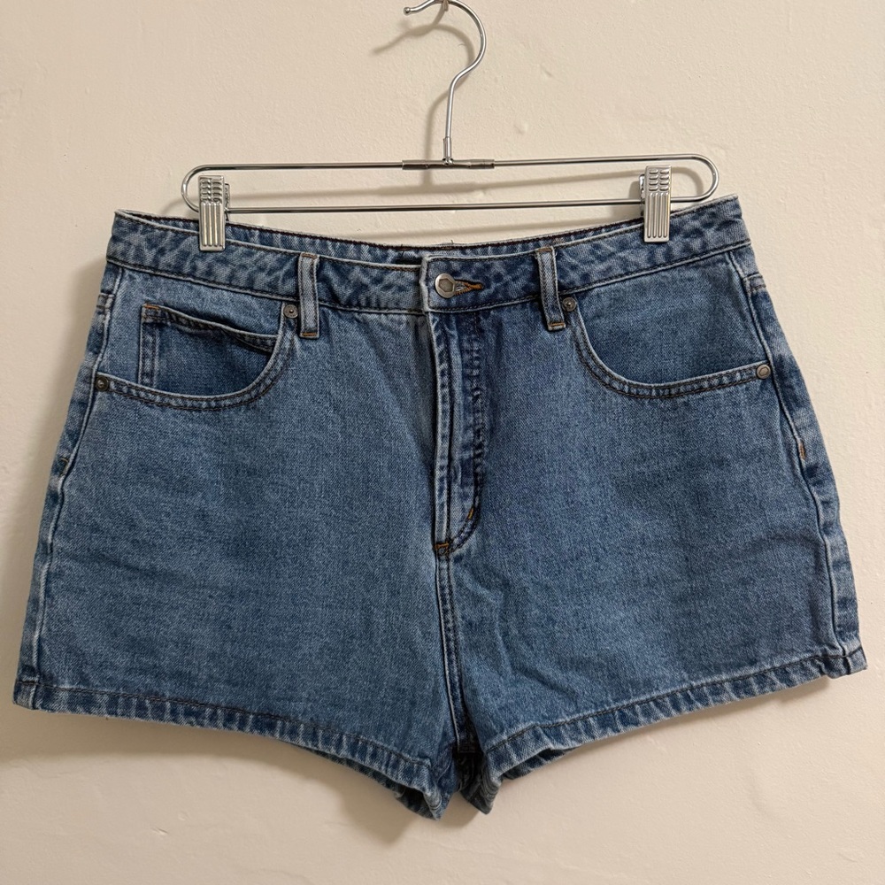 RVCA High Rise Shorts